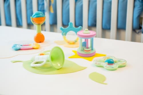 Eco_friendly Rattle   Teether Set 6pcs made from cornstarch